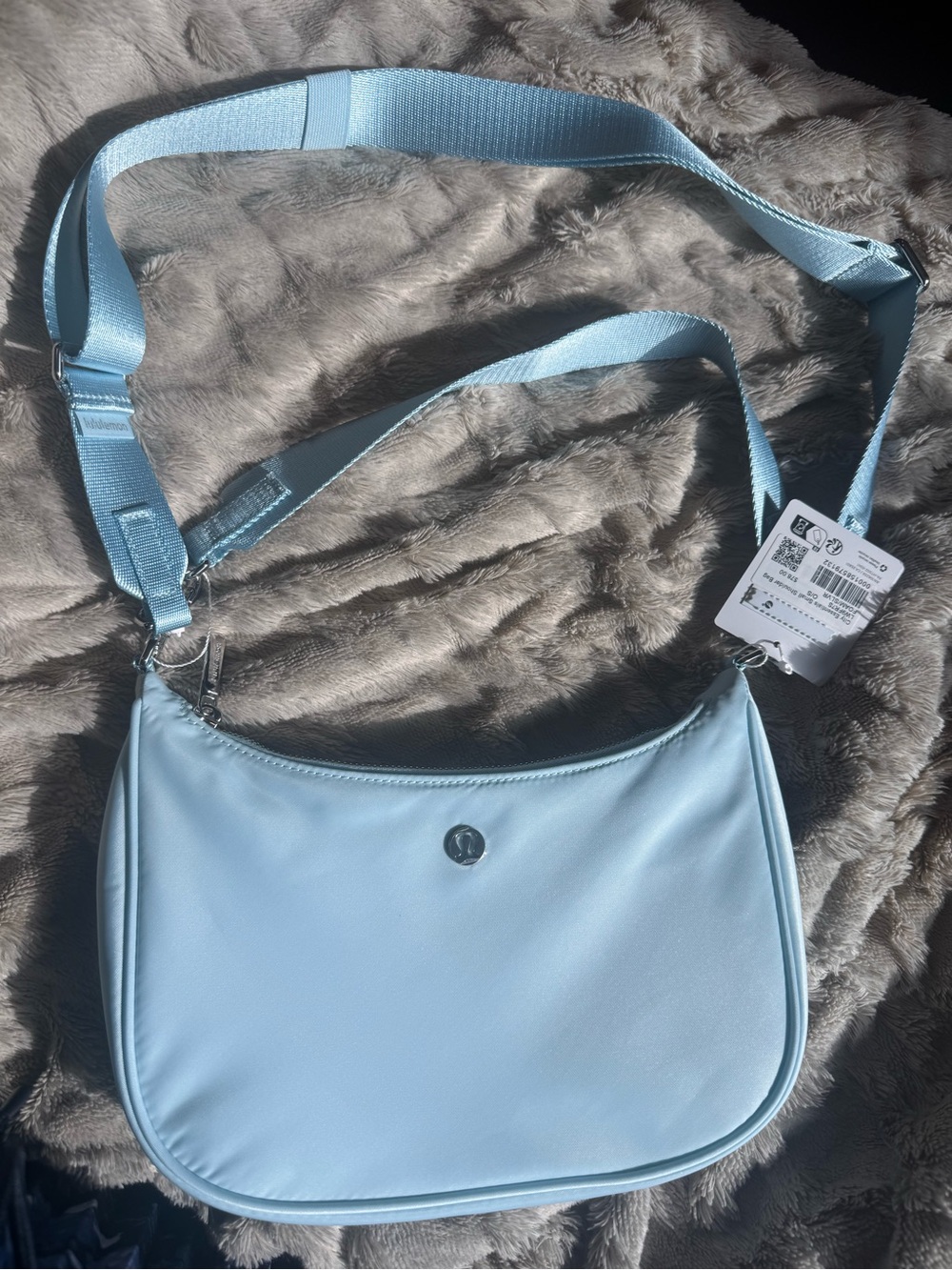 Lululemon City Essentials Small Shoulder Bag 3L